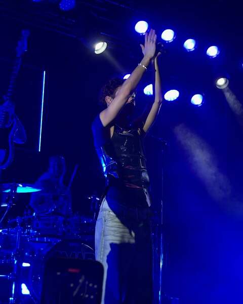 (c) mirrorballgirlyy 
