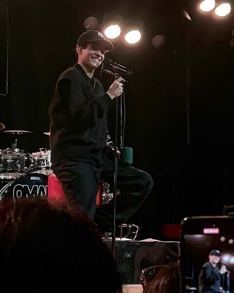 (c) mirrorballgirlyy 
